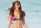 Alessandra Ambrosio w bikini na plaży w St. Barts